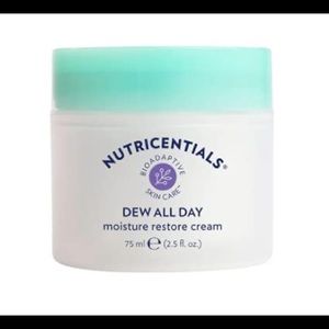 Nutricentials Dew All Day Moisture Restore Cream